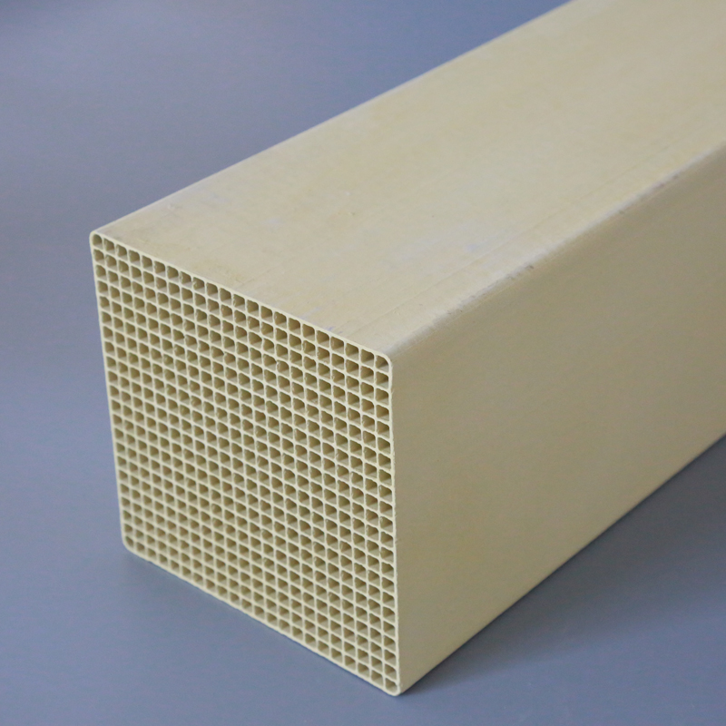 寬溫差脫硝催化劑的主要特點(diǎn)和性能參數(shù)是什么